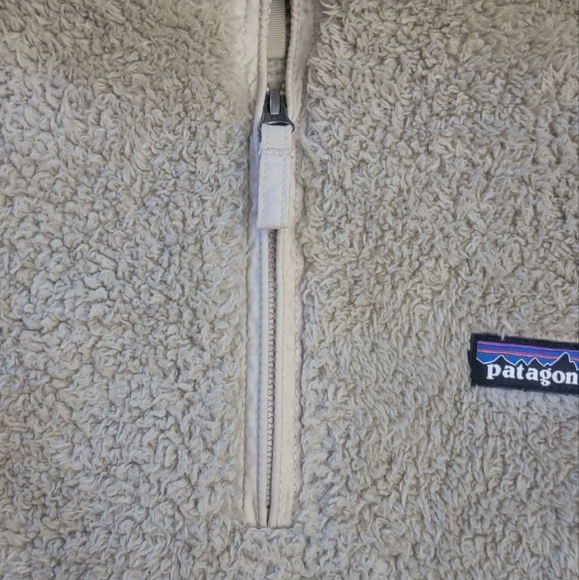 Patagonia 1/2 Zip Fuzzy Furry Jacket Size Medium - Picture 6 of 11